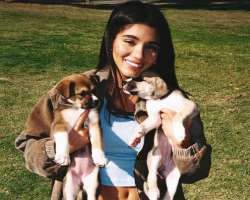 The social media stunner is an avid animal rights supporter. She is also an ambassador for the Global Wildlife Foundation. A few of the organizations 